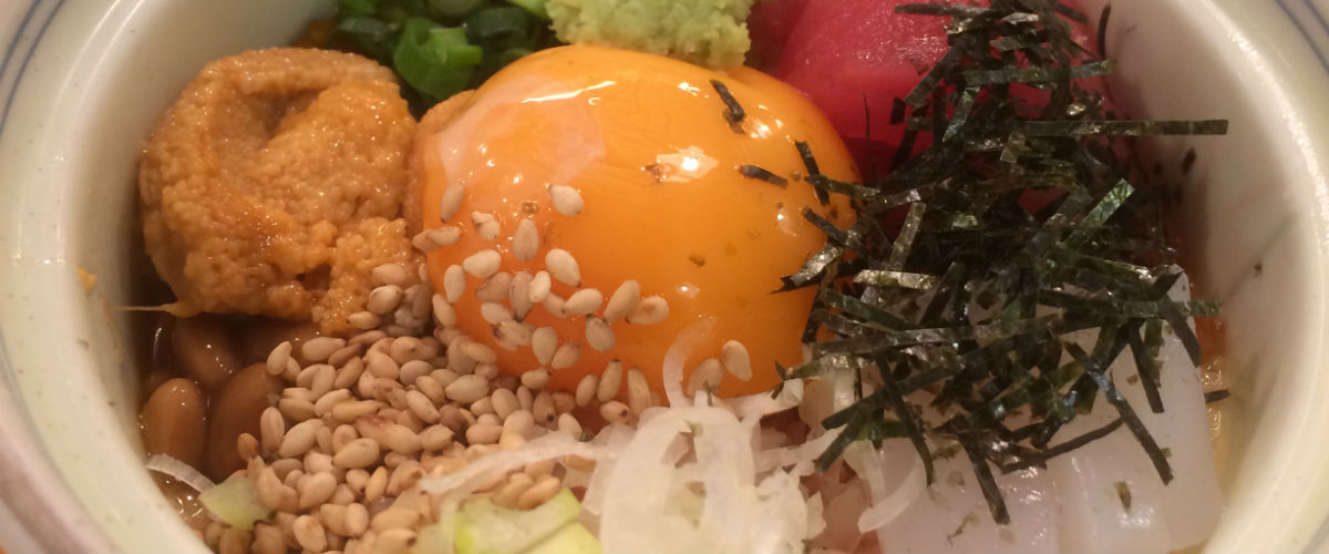 「ばくだん」という名の快楽　上野「金太楼鮨」