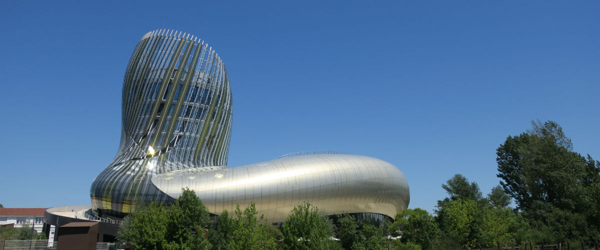 ワインで遊べる、ワインが学べる!