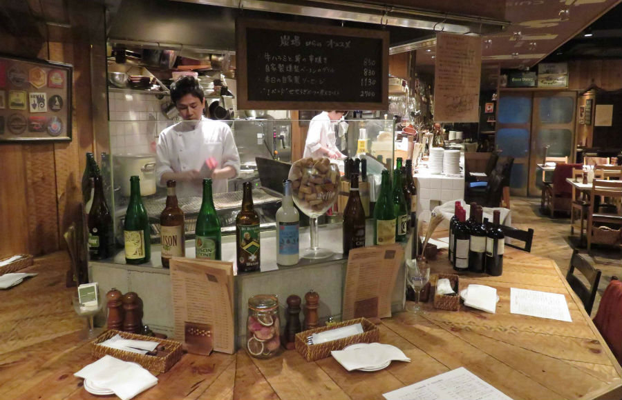 渋谷宮益坂の隠れたパワースポットと隠れ家レストラン