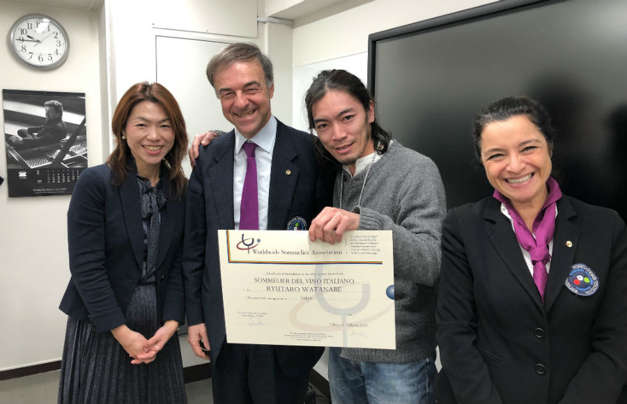 日本で受講できるイタリア現地のイタリアワイン・ソムリエ資格コース！