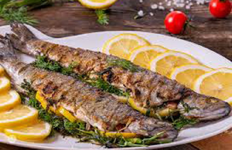 ブルガリアのマス料理