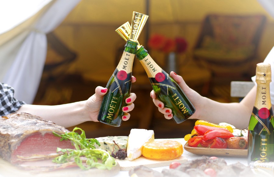 モエ マジック アワーでシャンパンの魔法にかかる