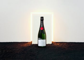 モエ・エ・シャンドン モエ アンペリアル DESIGN BY AMBUSH 発表