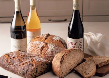 ワインでパン飲み！