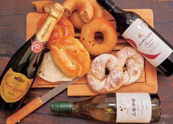 ワインでパン飲み！