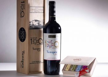 ポルトガル大手の特別ワインをチョコレートつきでプレゼント