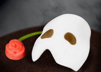 メズム東京で『オペラ座の怪人』 ランチ＆ディナープログラムを販売中