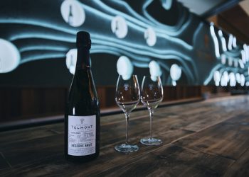 シャンパンバー『Telmont』オープン