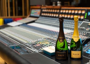 千住明がクリュッグに捧げた2曲、公開